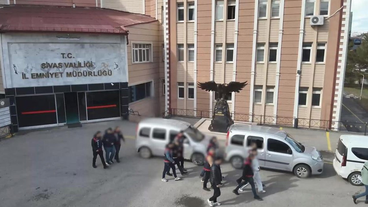 Sivas'ta iş yerini kurşunlayan 3 kişi tutuklandı