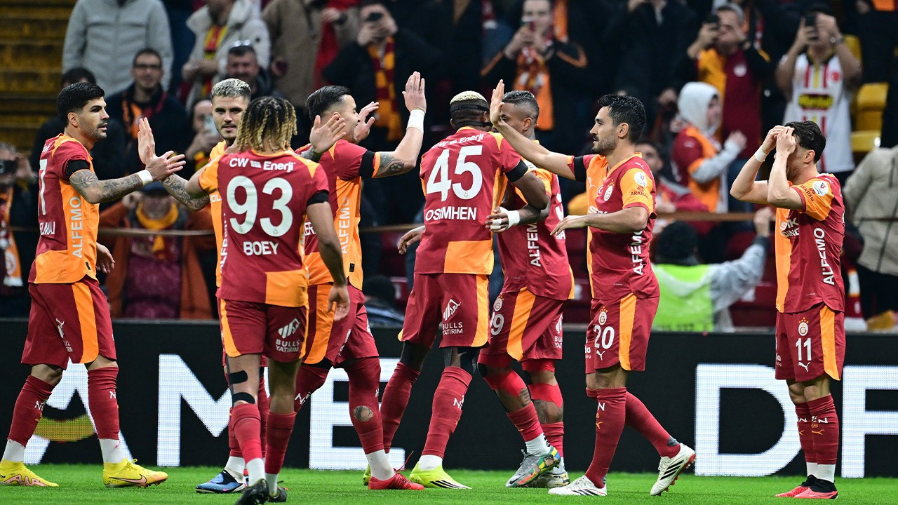 Icardi hat trick yaptı! Galatasaray, Eyüpspor'u fa…