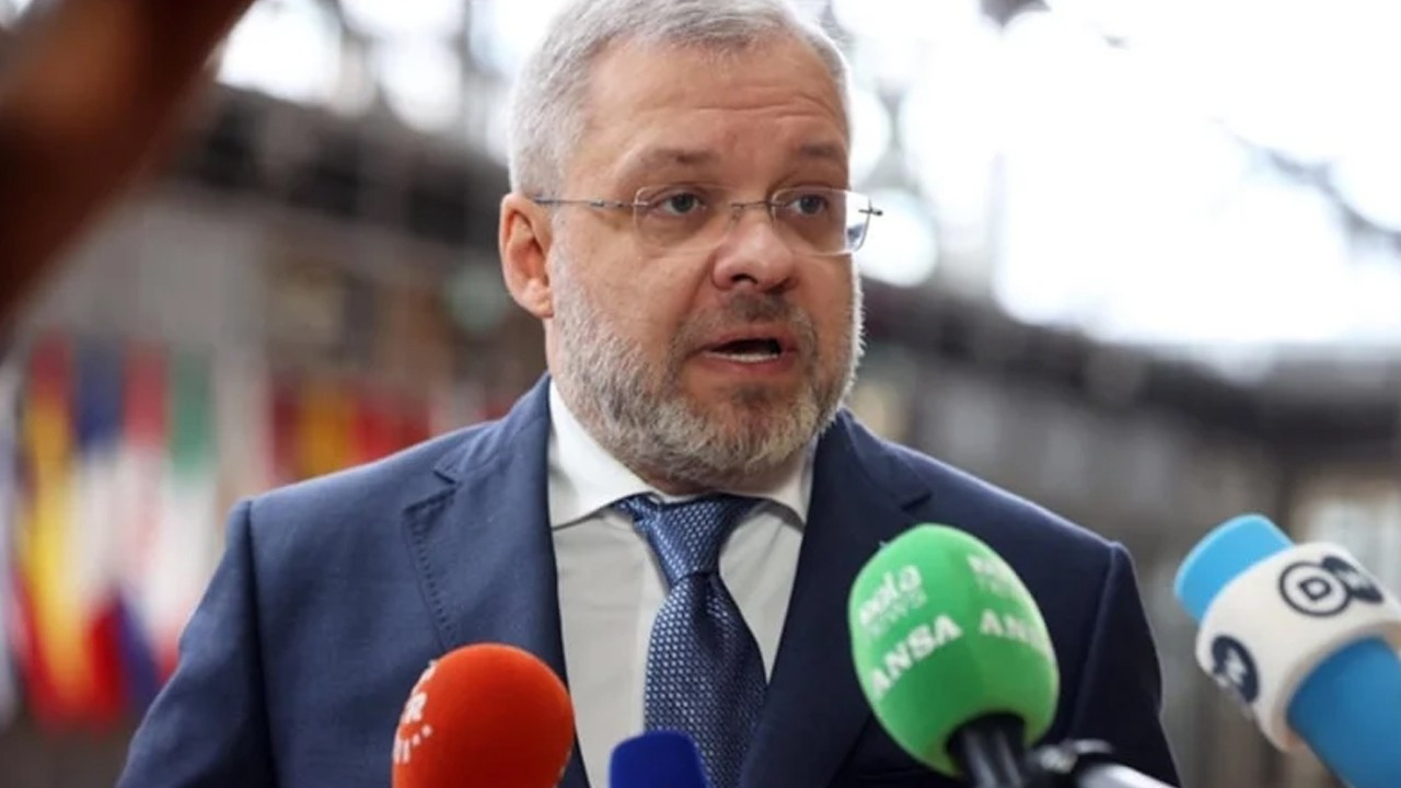 Ukrayna'da yolsuzluk depremi! Eski bakan trende yakalandı