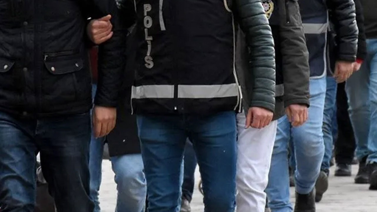 Başkent'te DEAŞ ve FETÖ terör örgütlerine operasyon: 10 gözaltı