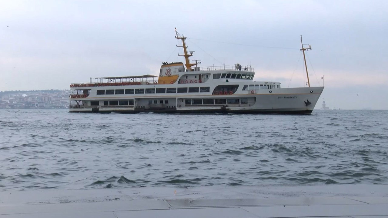 İstanbul'da bazı vapur seferleri iptal edildi