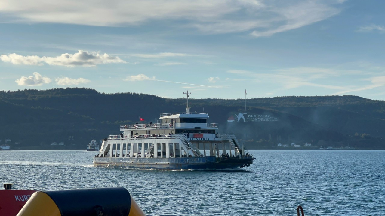 Gökçeada ve Bozcaada seferlerine fırtına engeli