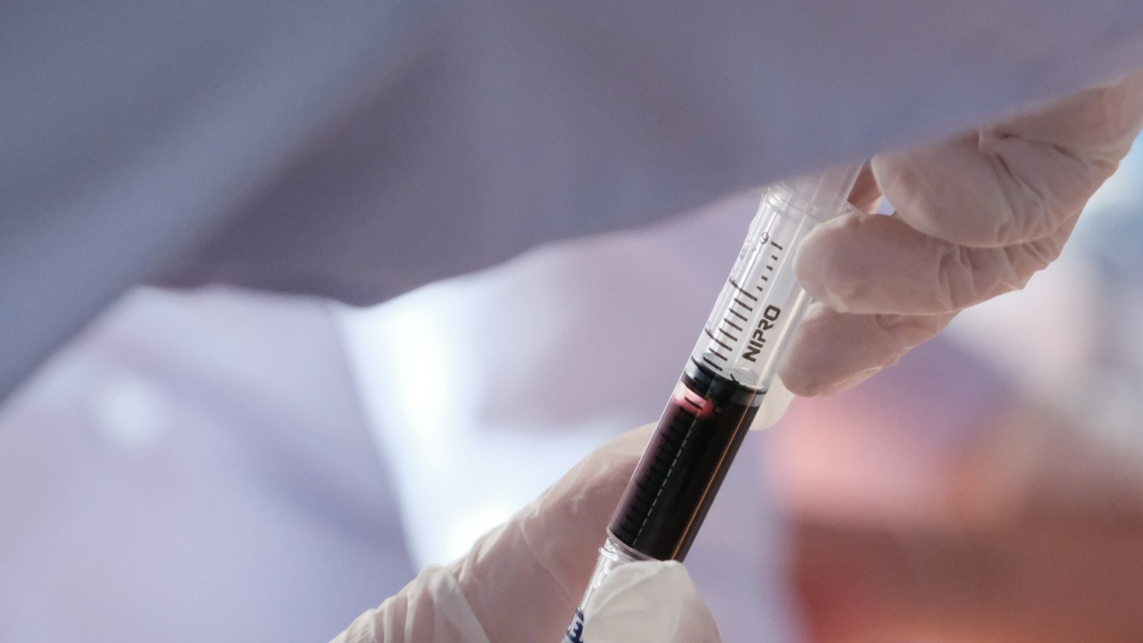 Evde temizlik yaparken gerçeği öğrendi! HIV pozitif olduğunu gizleyen eşe hapis cezası