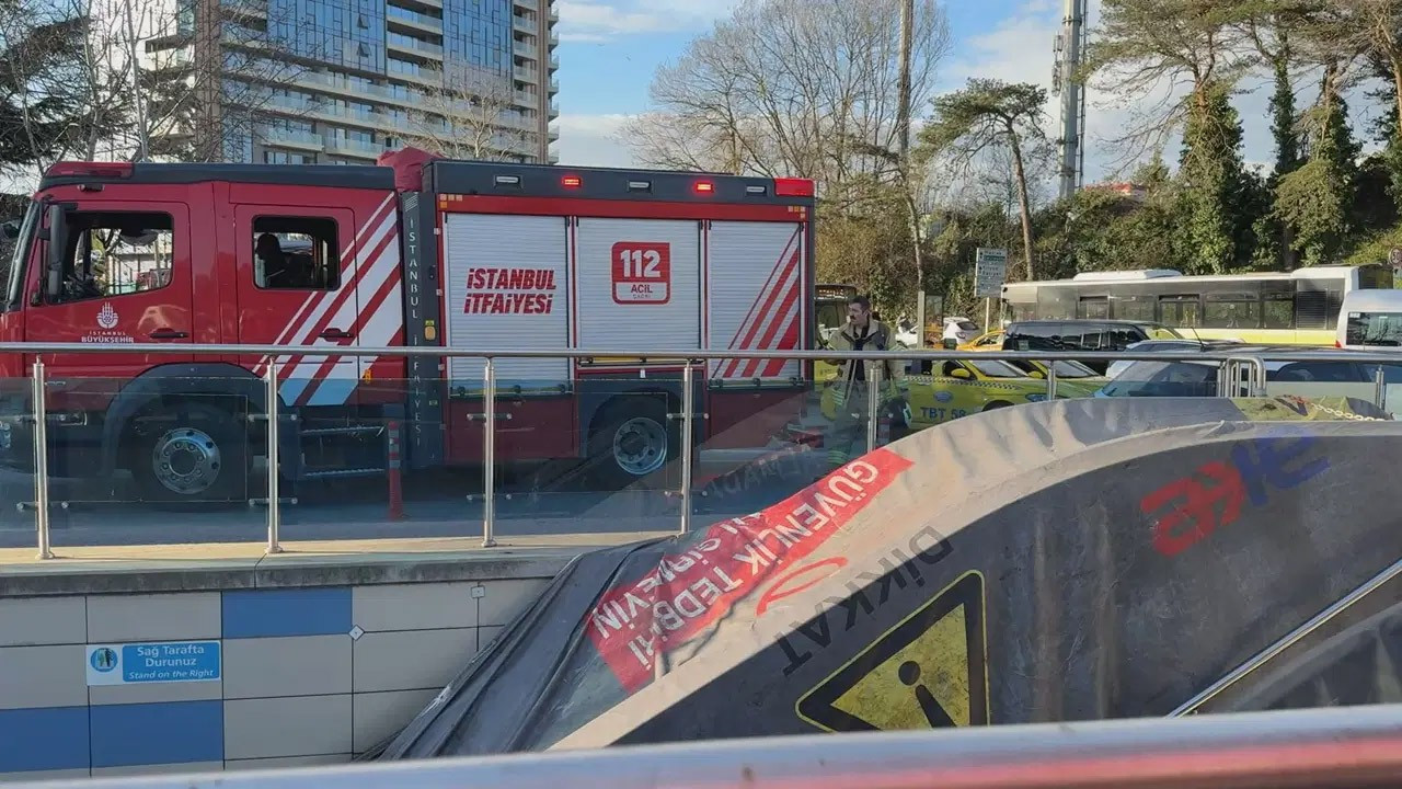 İstanbul'da metro istasyonunda intihar!