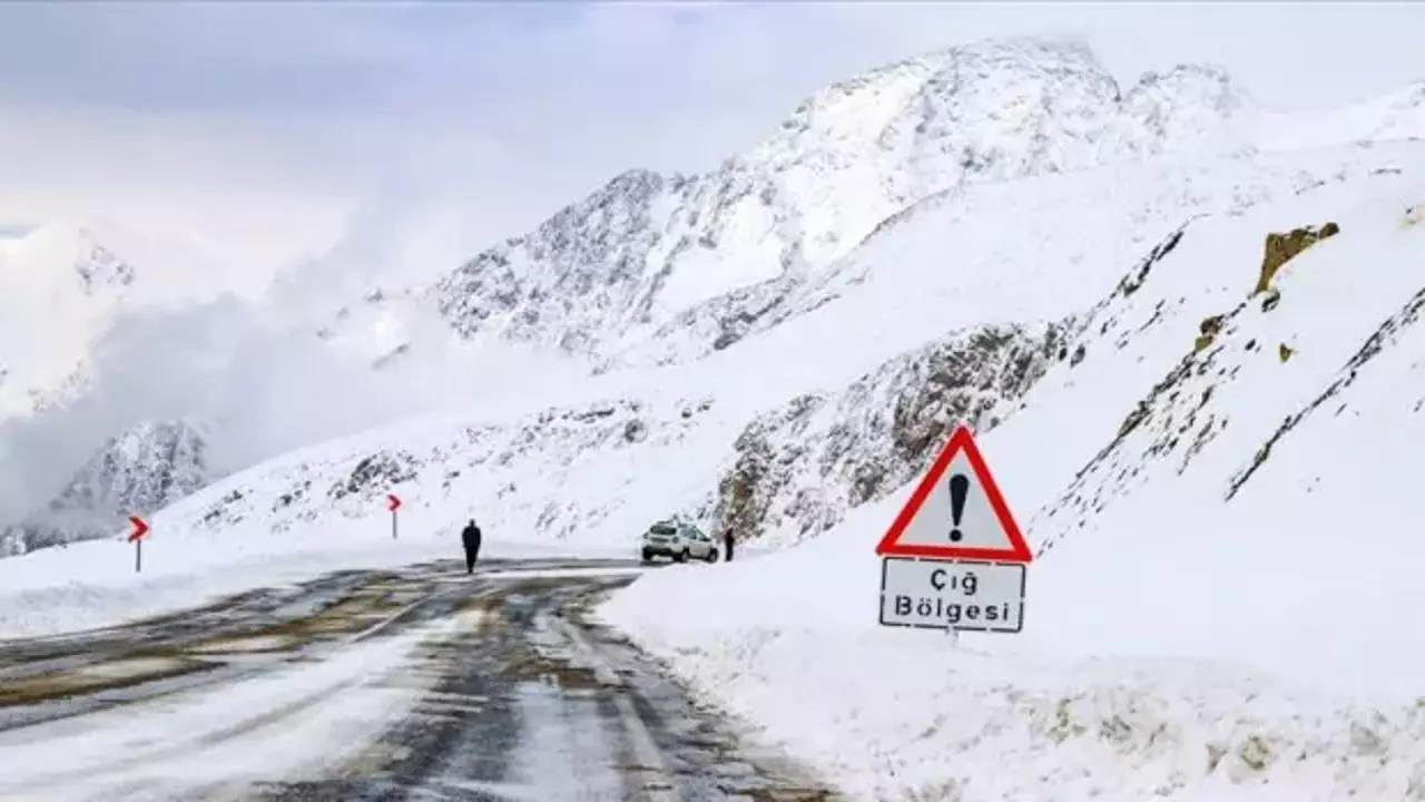 Meteoroloji'den iki bölgeye çığ uyarısı!