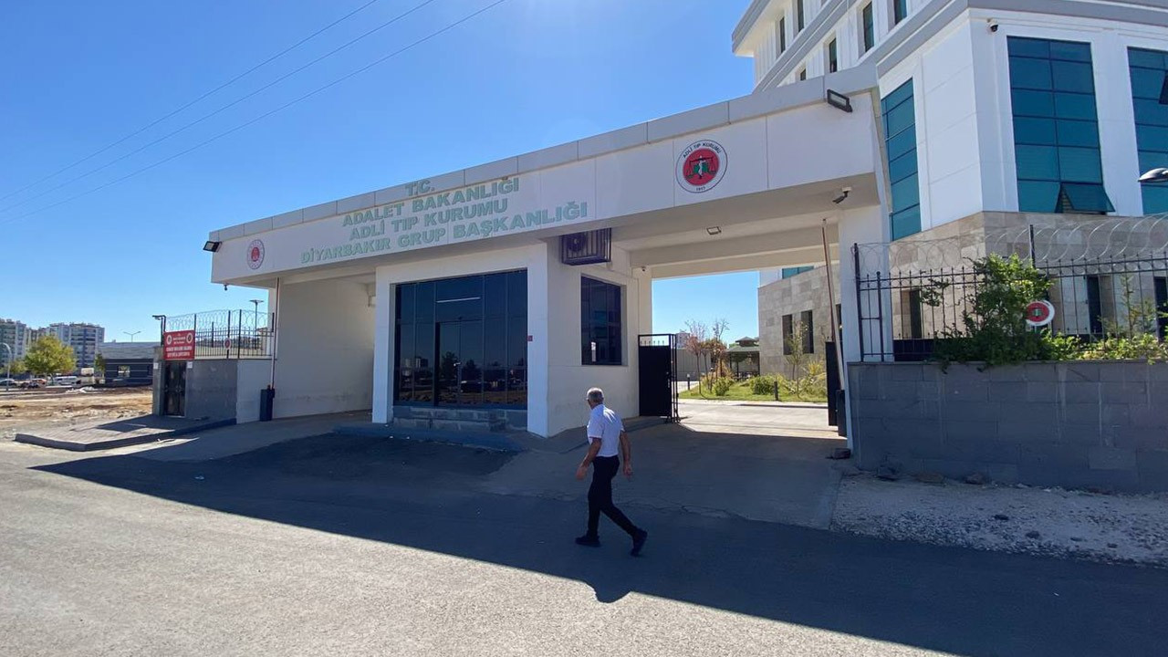 Diyarbakır’da feci kaza! Trenin çarptığı yaya öldü