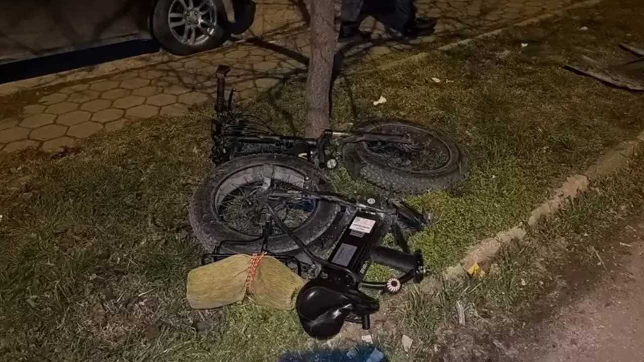 Eskişehir’de otomobil elektrikli bisiklete çarptı: 2 yaralı