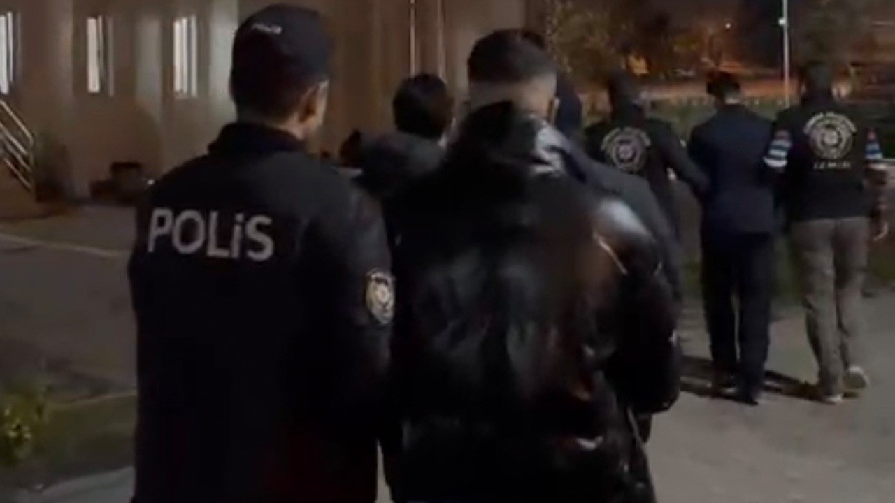 Pes dedirten olay! Erasmus öğrencilerini rehin aldılar