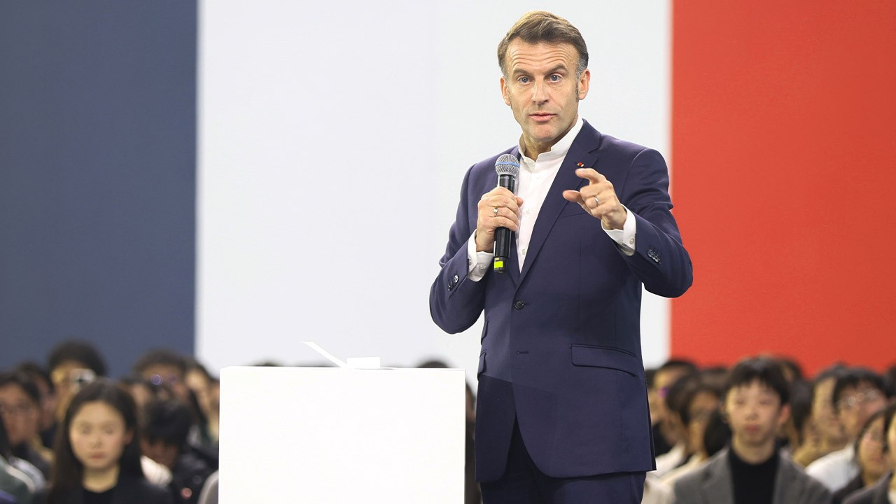 Macron: Rusya, Ukrayna'da üçlü bir başarısızlık yaşıyor
