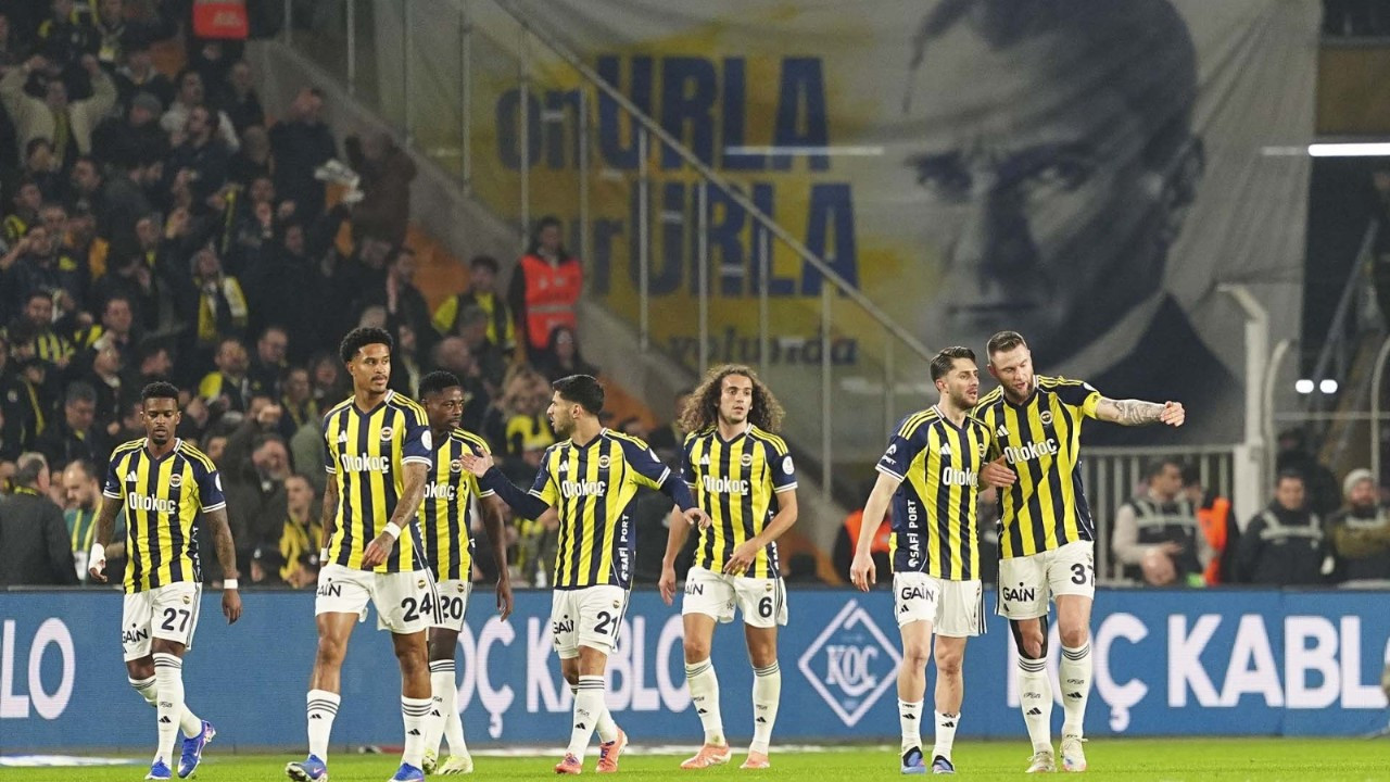 Avrupa Ligi’nde ya tamam ya devam! Fenerbahçe, Nottingham Forest deplasmanında mucize arıyor!