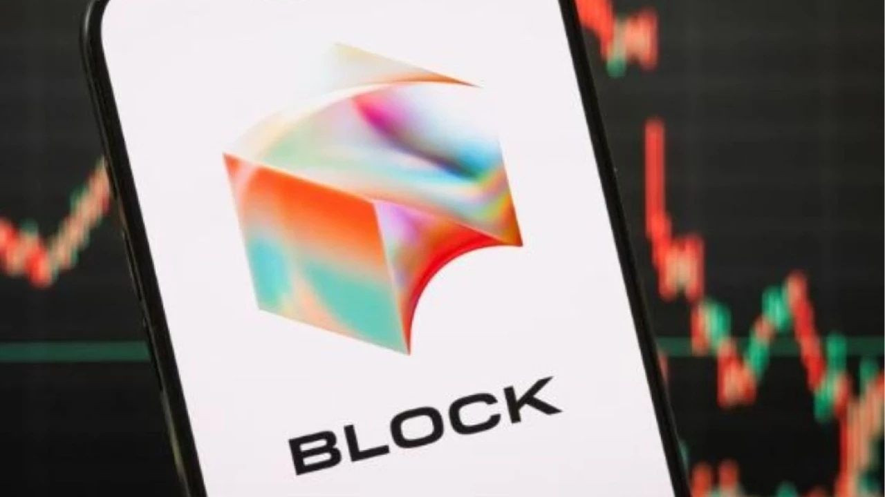 Jack Dorsey'den radikal karar! Yapay zeka binlerce çalışanın yerini alıyor