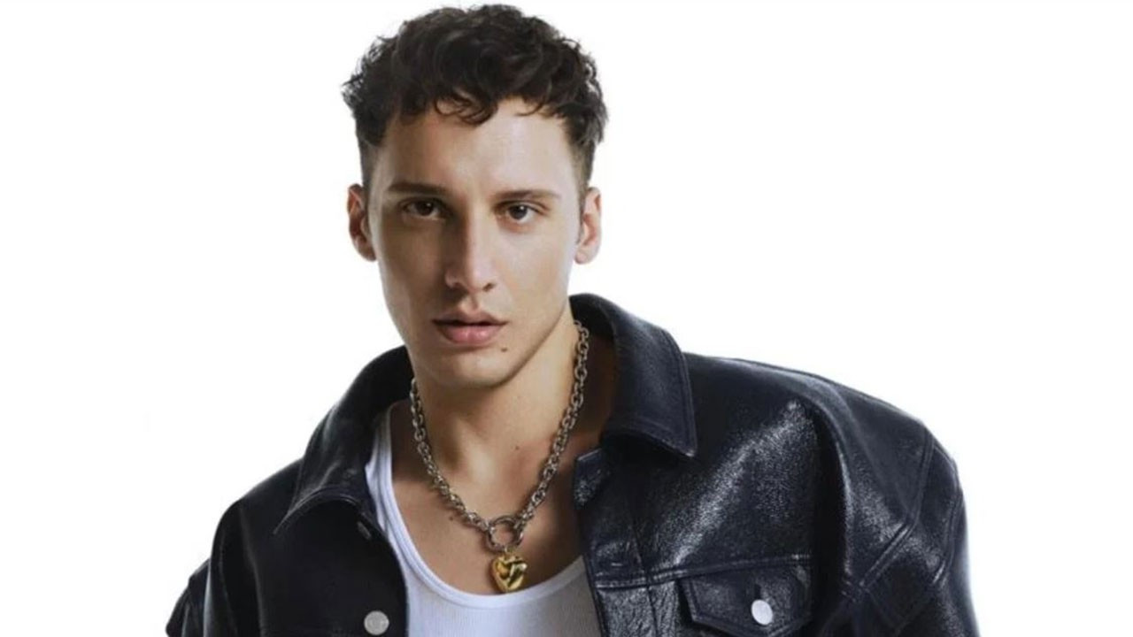 Uyuşturucu soruşturmasında adı geçiyordu! Ünlü şarkıcı Edis gözaltına alındı