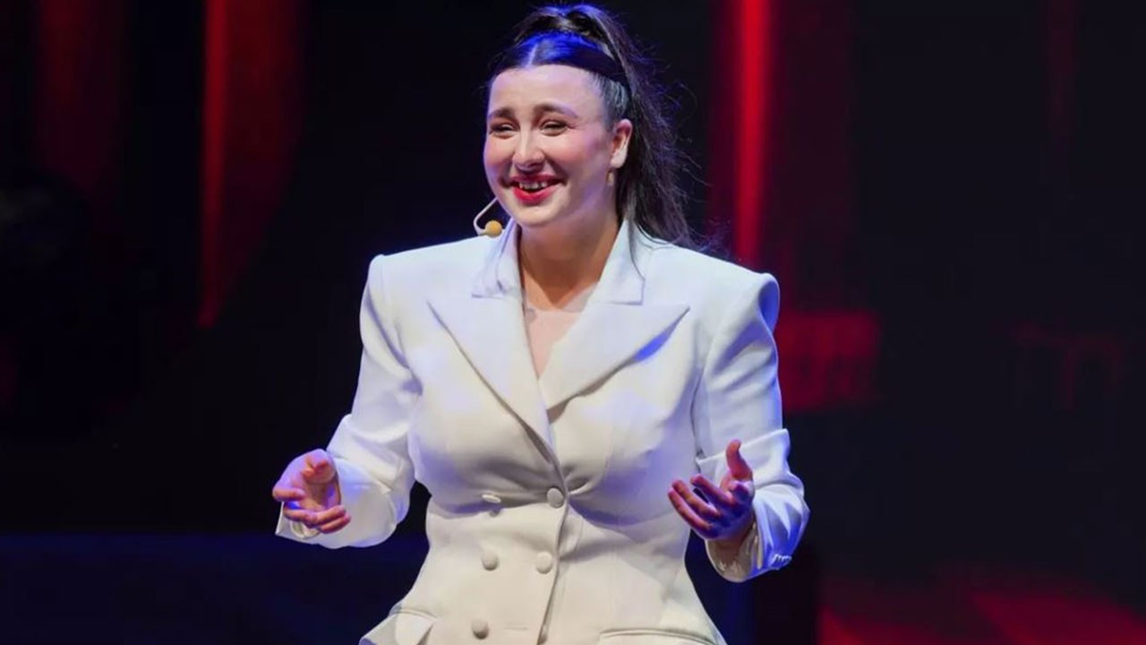 Komedyen Yasemin Sakallıoğlu'ndan cimrilik itirafı! "20 sene giyerim"