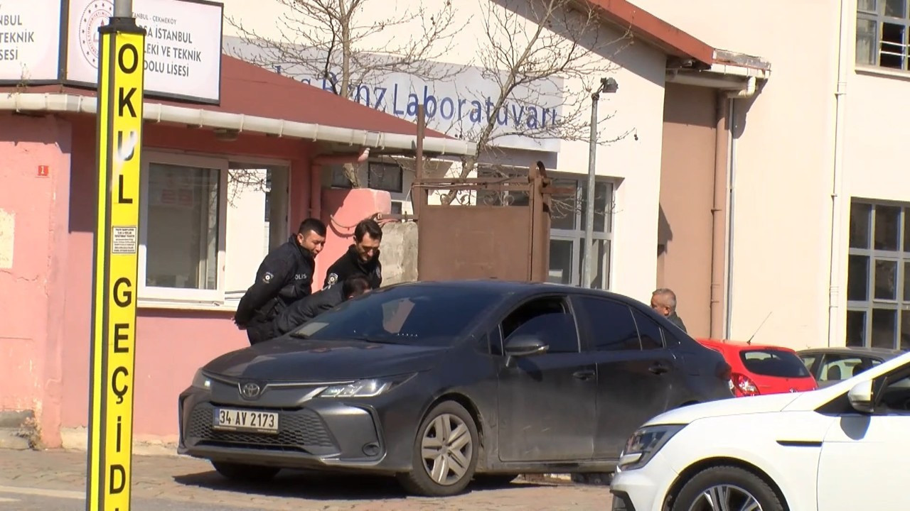 Çekmeköy'de Lise'de kan döküldü! 3 kişiyi bıçaklayan öğrenci hakkında karar