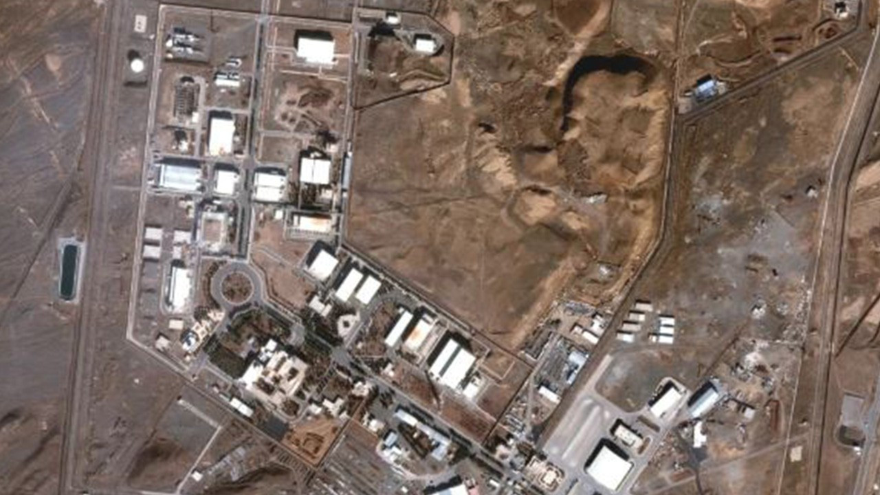 Korkulan oldu! İran'ın Natanz Nükleer Tesisi vuruldu