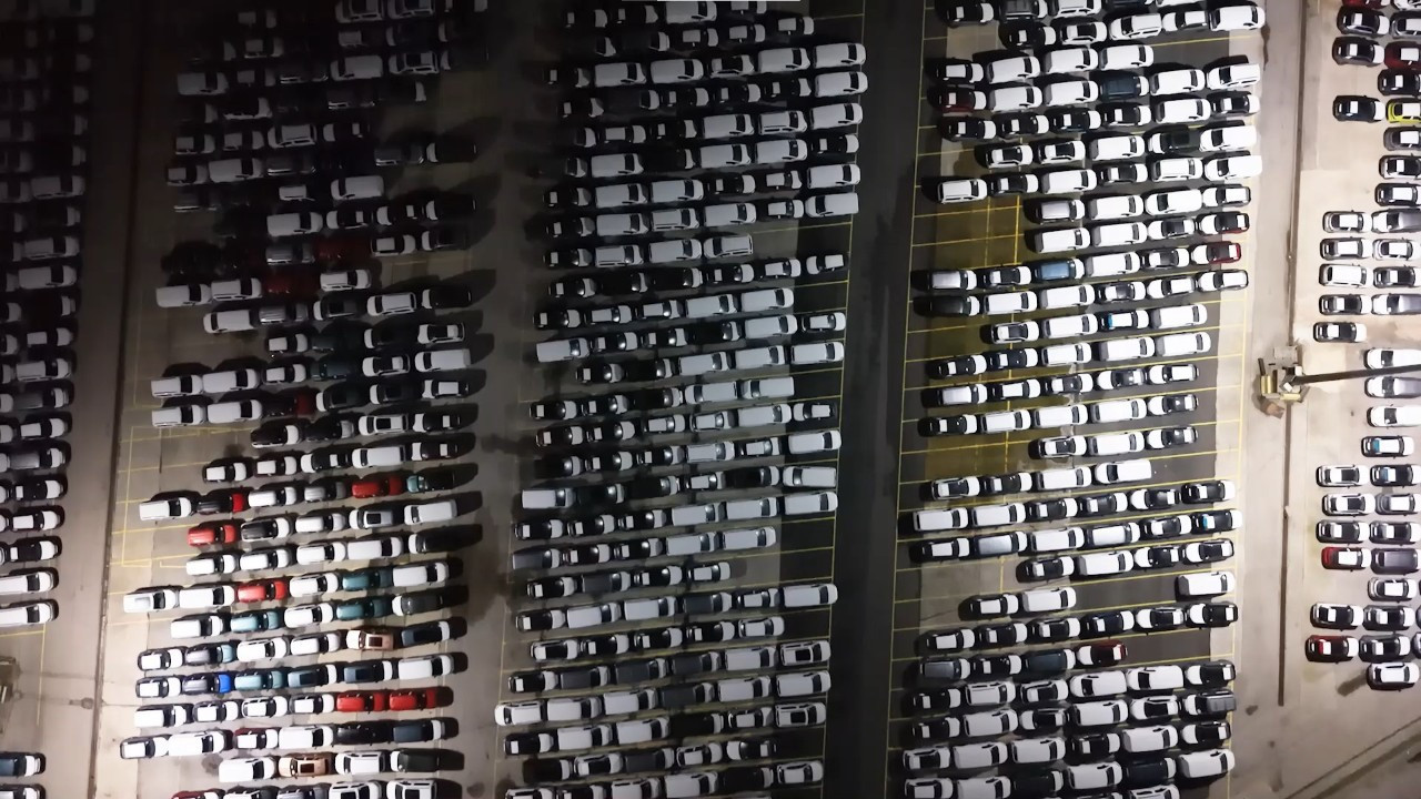 2026 model sıfır araçlar Haydarpaşa'ya indi! Yüzlerce SUV ve elektrikli model bayiye gidiyor