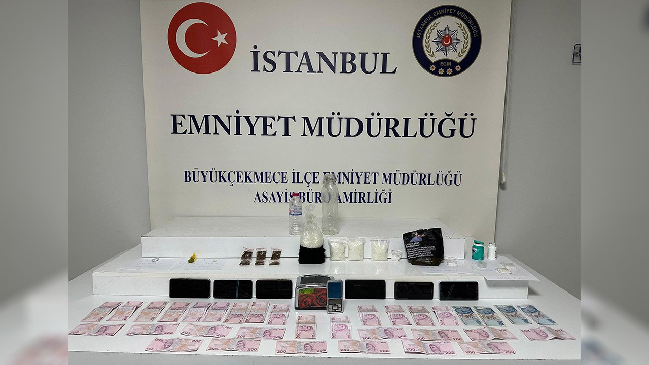Büyükçekmece'de uyuşturucu operasyonu! 5 gözaltı