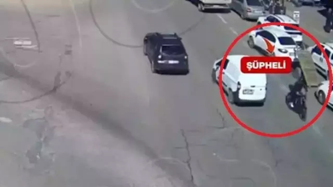 Abartı egzozla kaçmaya çalıştı polis enseledi ehliyeti gitti