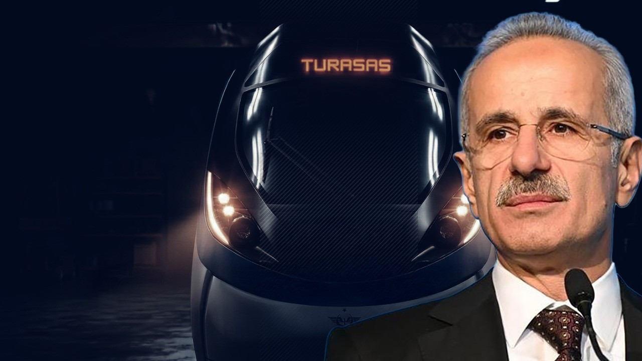 Milli elektrikli hızlı tren projesinde ilk set tamamlandı! İlk yerli hızlı tren raylara indi