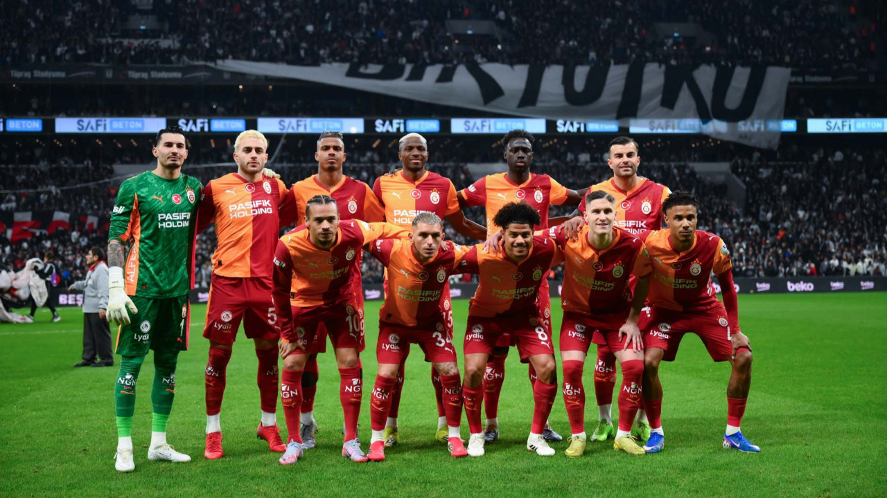 Galatasaray’a Beşiktaş derbisi sonrası büyük müjde! Yıldız futbolcu resmen duyurdu!