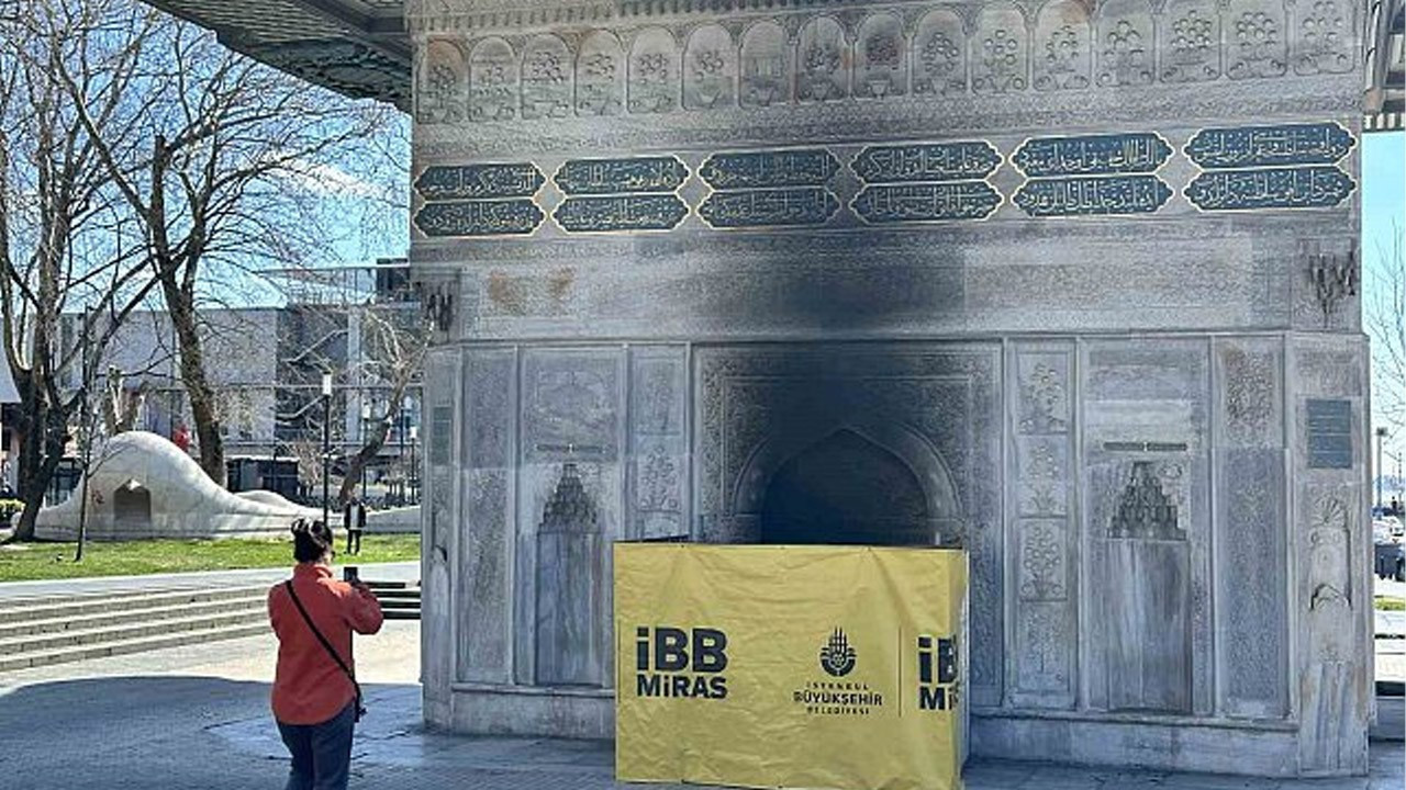 İstanbul Valiliği'nden tarihi Tophane Meydan Çeşmesi'ndeki yangına ilişkin açıklama