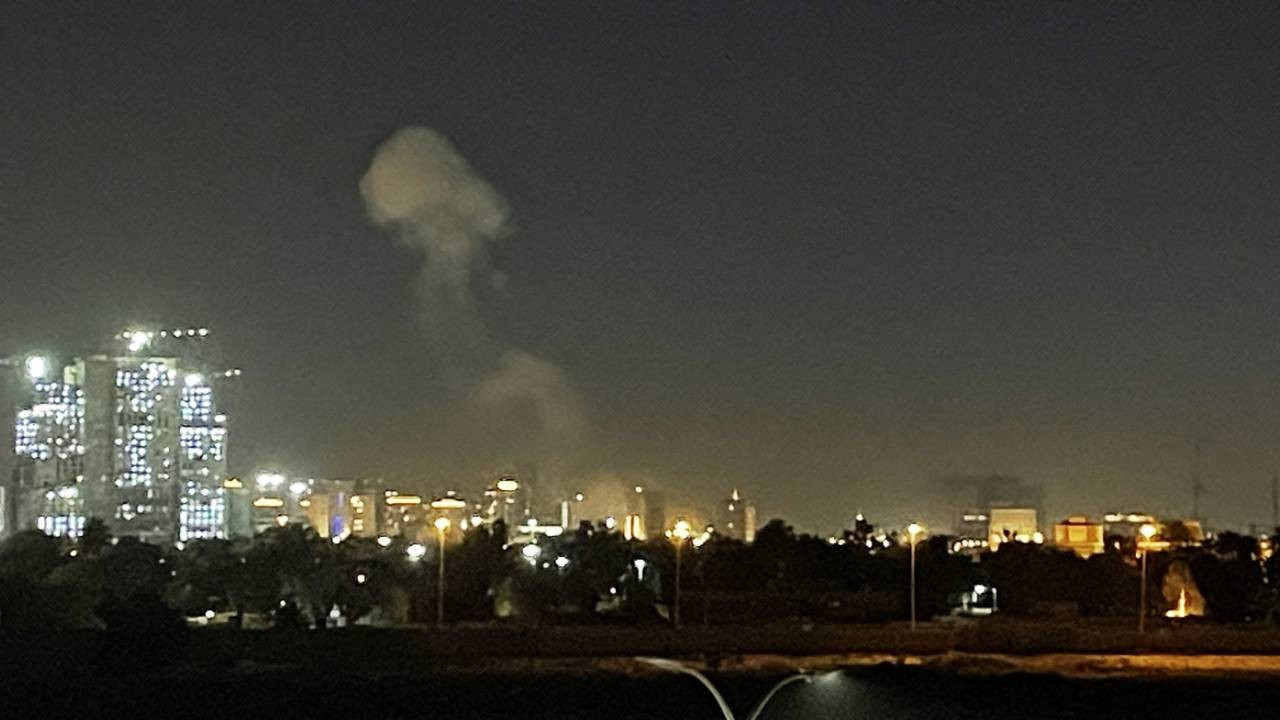 Bağdat'ta İran yanlısı silahlı gruplara roketli saldırı: Ölü ve yaralılar var