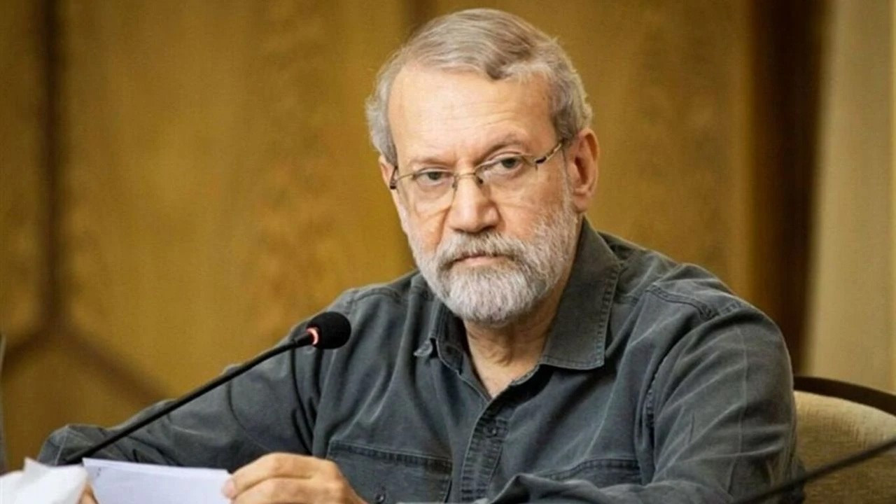 İsrail basınından Laricani fotoğrafı: 'Yüzüğünden tanındı'