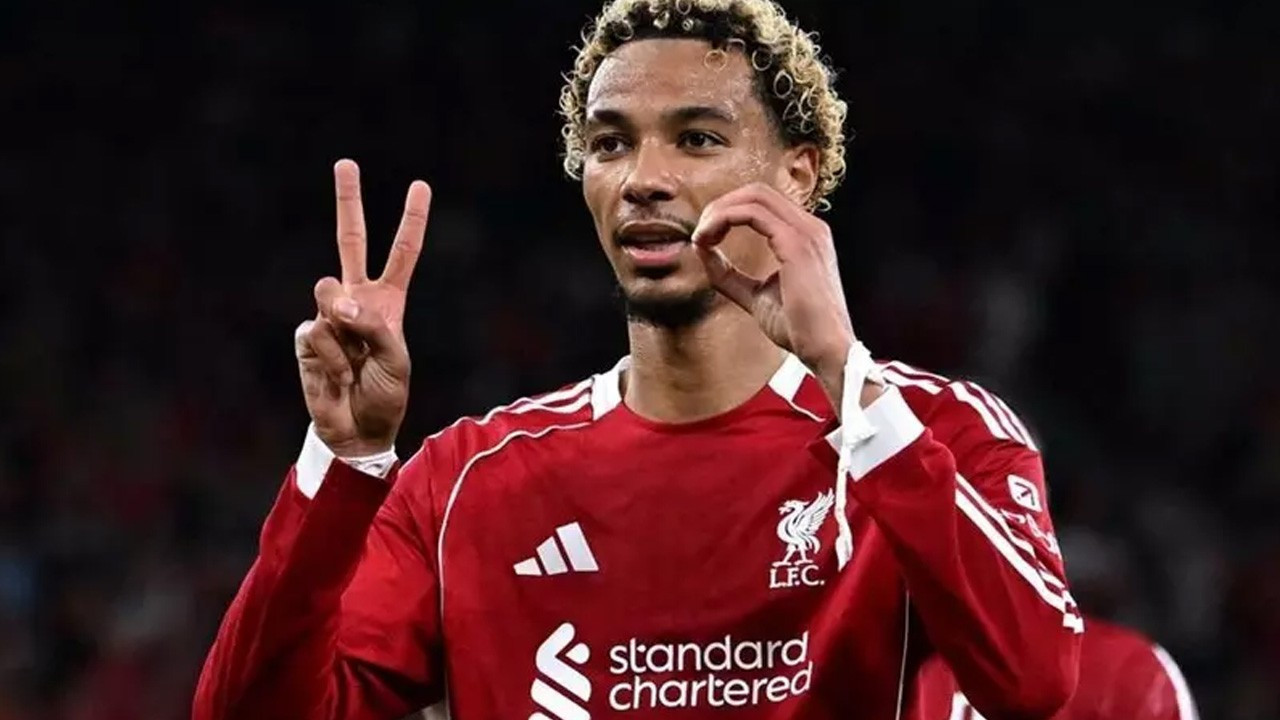 Liverpool'un yıldızı Ekitike'ten '10-0' sözleri! Galatasaray taraftarı çıldırdı!