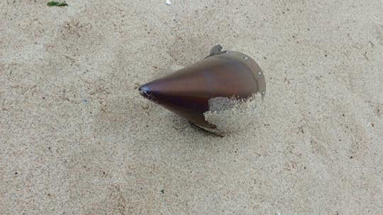 Çatalca'da kıyıya vuran füze başlığı imha edildi