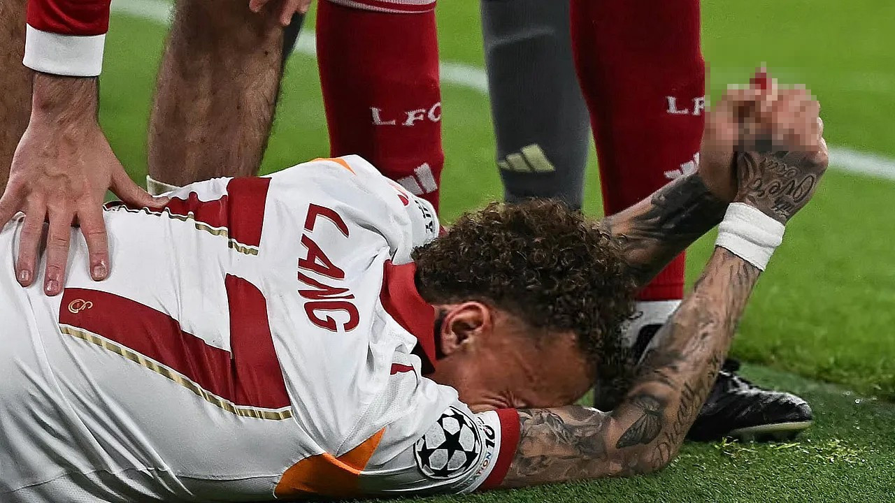 Galatasaray'a ağır darbe! Osimhen ve Lang'dan kötü haber