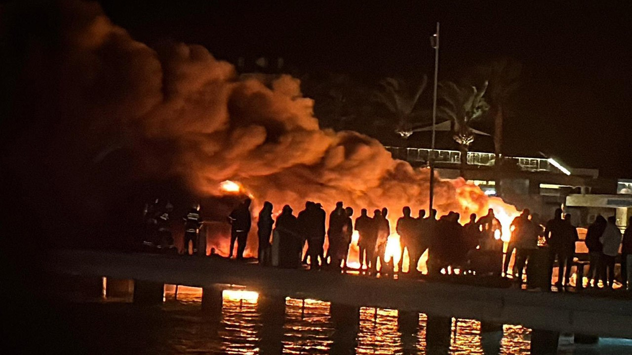 Bodrum'da marinada yangın! Milyonluk motoryatlar alev alev yanıyor