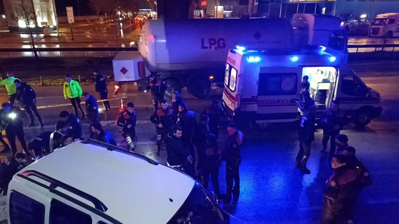 Bursa’da dehşet: Kadını polisin gözü önünde öldürdü