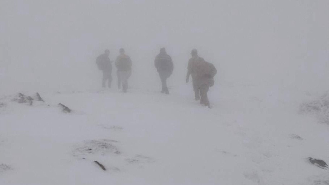Manisa'da kayboldu! 53 yaşındaki dağcıdan haber alınamıyor