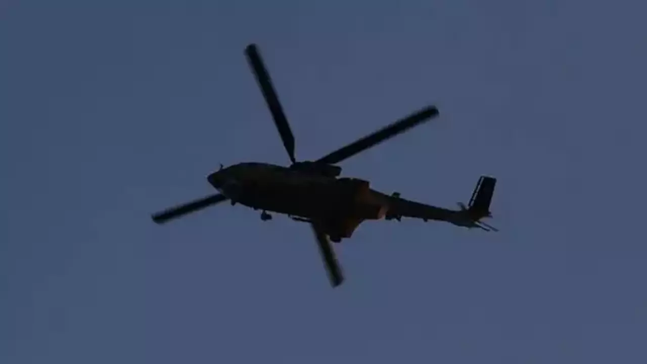 Katar'da askeri helikopter düştü!