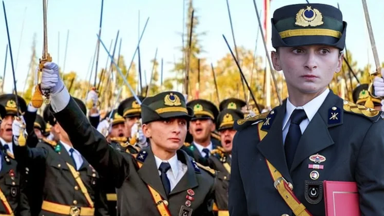 Teğmen Ebru Eroğlu'nun iade davası reddedildi