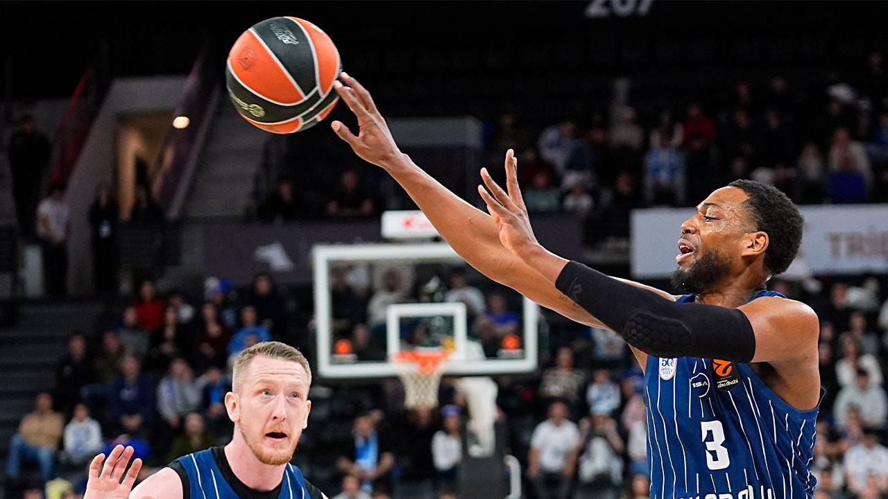 EuroLeague’de zorlu maç! Anadol Efes, Barcelona’ya konuk olacak!