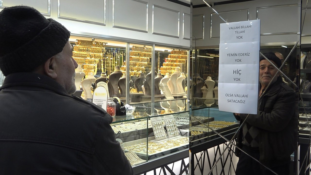 Vatandaş akın etti, kuyumcu çareyi yemin etmekte buldu: "Vallahi billahi yok"