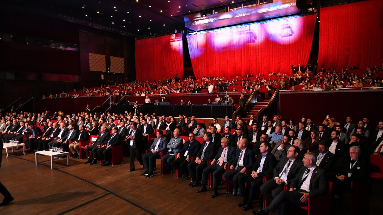 Gayrimenkul sektörü bu zirvede buluşuyor! Geri sayım başladı! Zirvenin teması: Soruyu değiştirmek