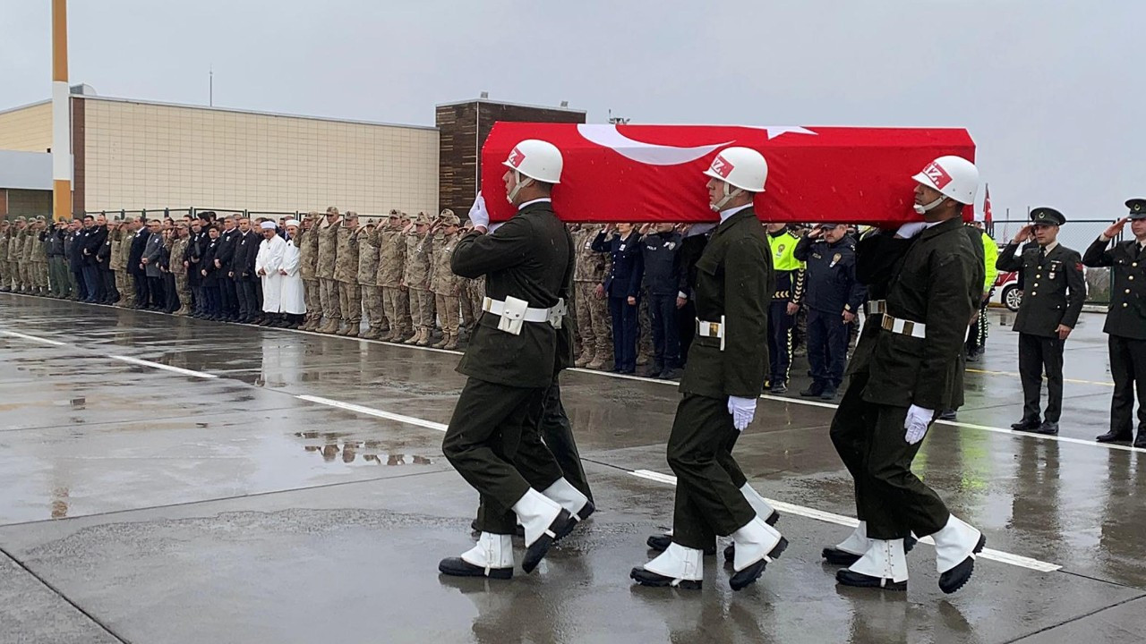 Ağrı'da şehit olan Uzman Çavuş Akarsel için tören düzenlendi