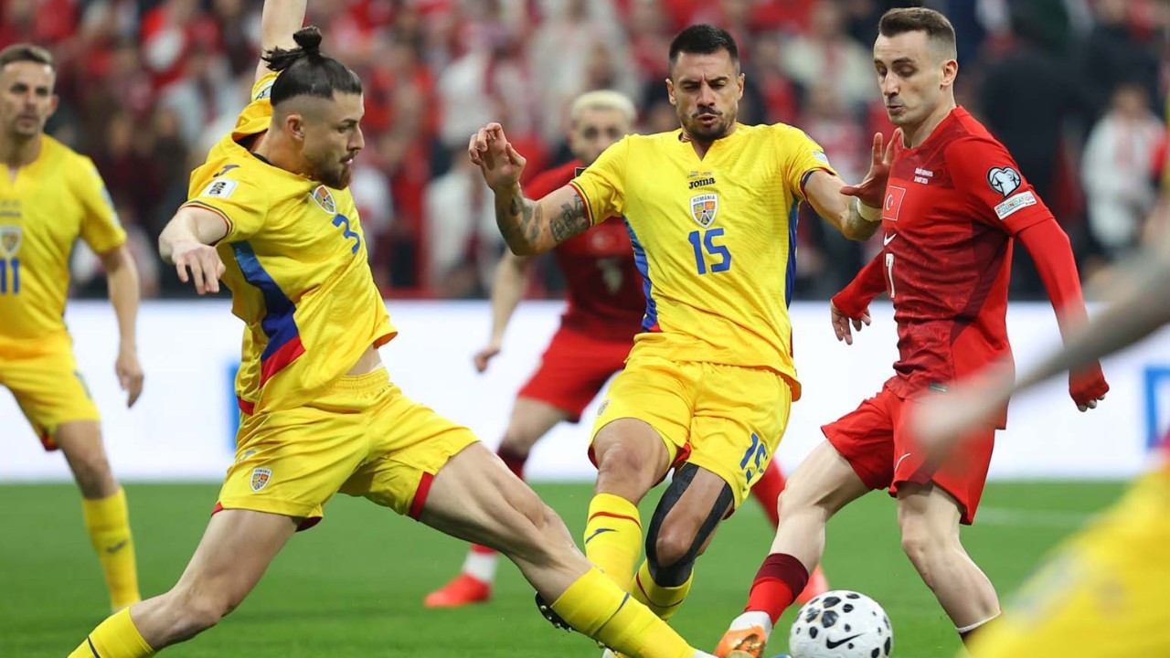 Dünya Kupası yolunda kritik maç! A Milli Takım, Romanya ile karşılaşıyor! İkinci yarı oynanıyor
