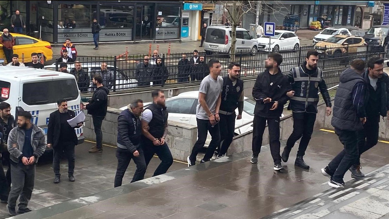 Banka hesabını kiraladığı kişilere ulaşamayınca arkadaşlarını kaçırıp darbettirdi: 8 gözaltı