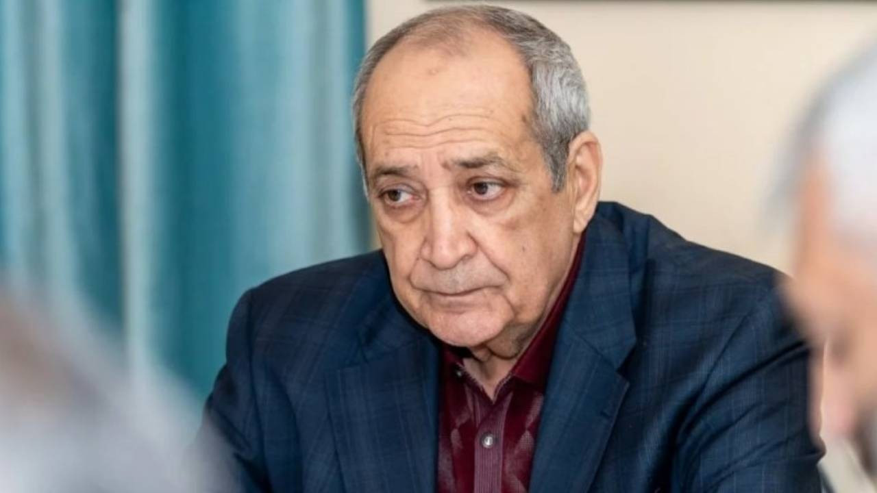 Azerbaycan’ın usta sanatçısı Rasim Balayev hayatını kaybetti