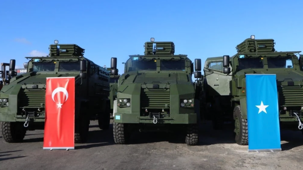 Somali’de kritik operasyon: Stratejik kentte terör unsurlarına darbe! Türk zırhlıları gündem oldu