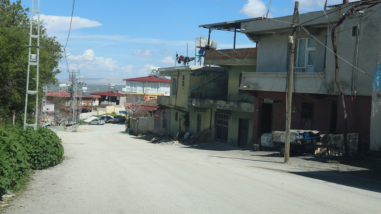 Hatay'da dehşet! Annesine saldırdı: Eşini defalarca bıçaklayarak öldürdü!