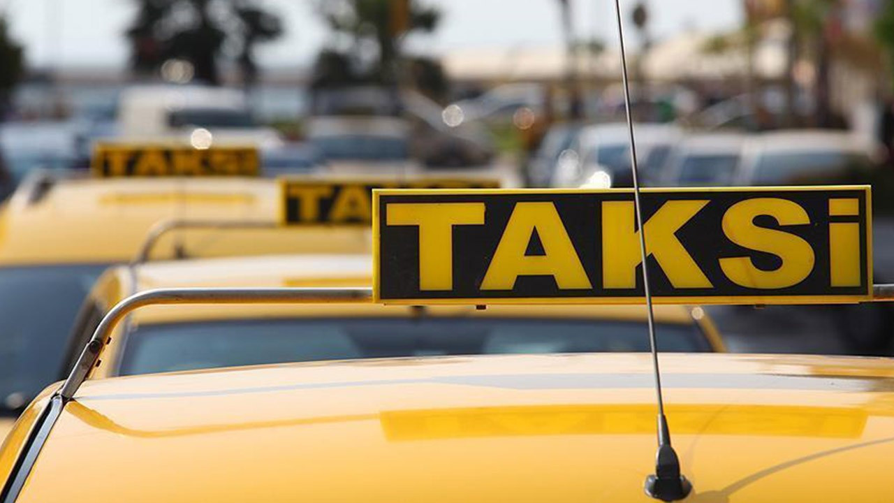 Ulaşıma zam: Taksi, tren, okul servisi ve feribot yeni tarifeye geçti