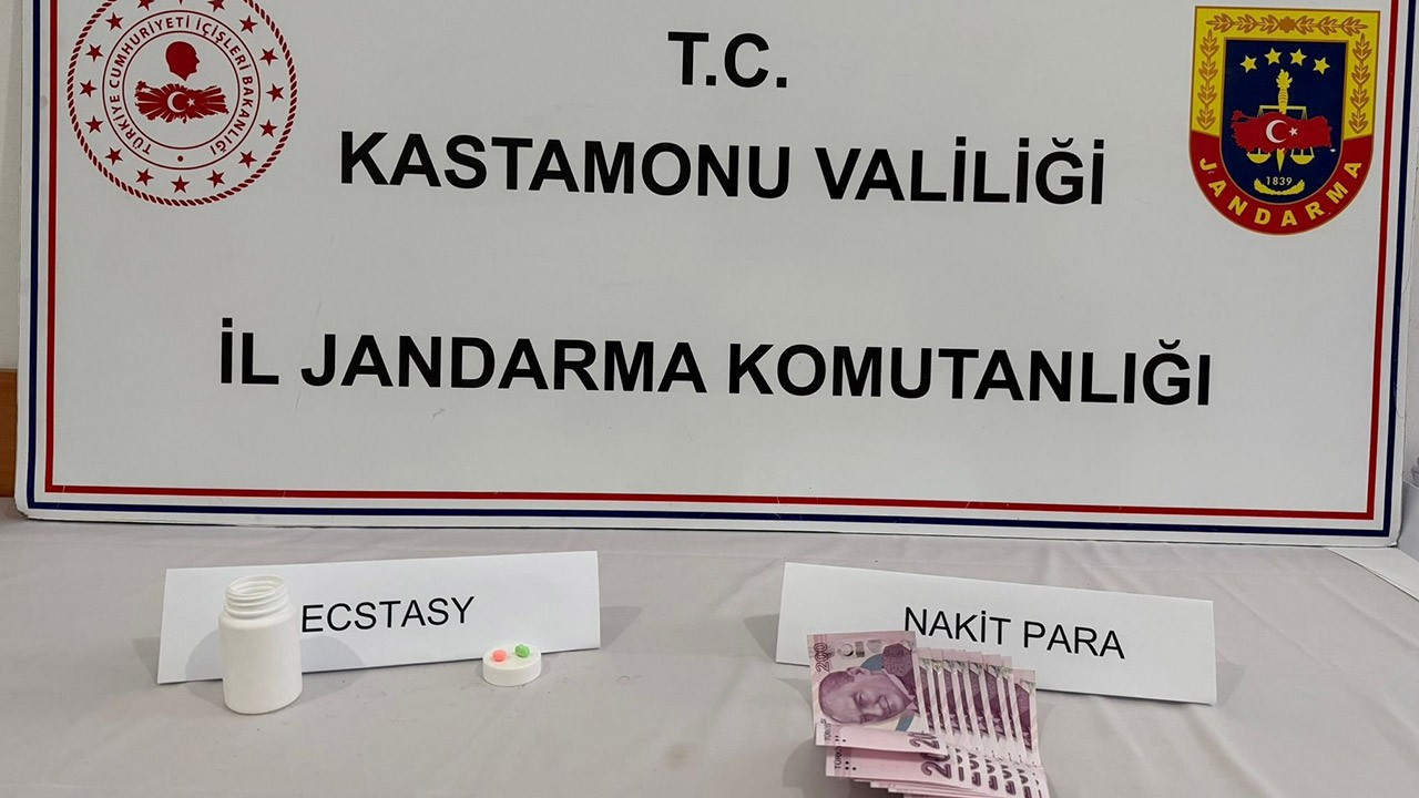 Kastamonu'da uyuşturucu operasyonu: 3 tutuklama