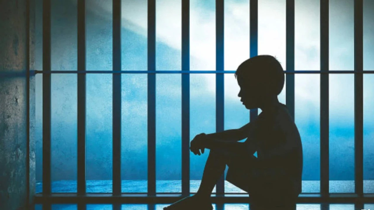 Ağır suçlarda 'çocuk indirimi' kalkıyor! Cezai ehliyet yaşı 10’a iniyor! Yeni model yolda