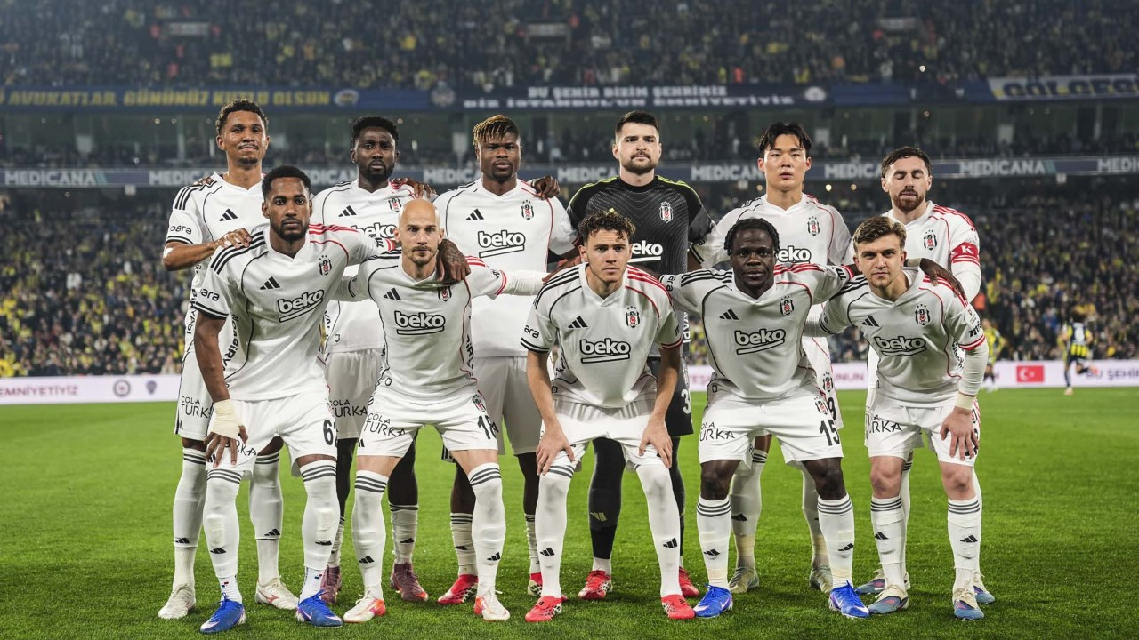 Beşiktaş’ta şok sakatlık! Kafa travması şüphesiyle oyundan çıktı