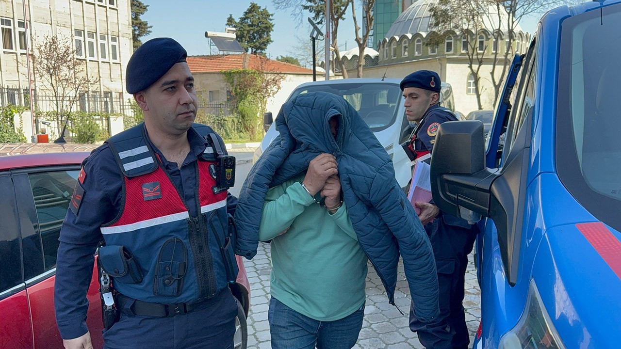 Komşusunu silahla tehdit eden şahıs tutuklandı