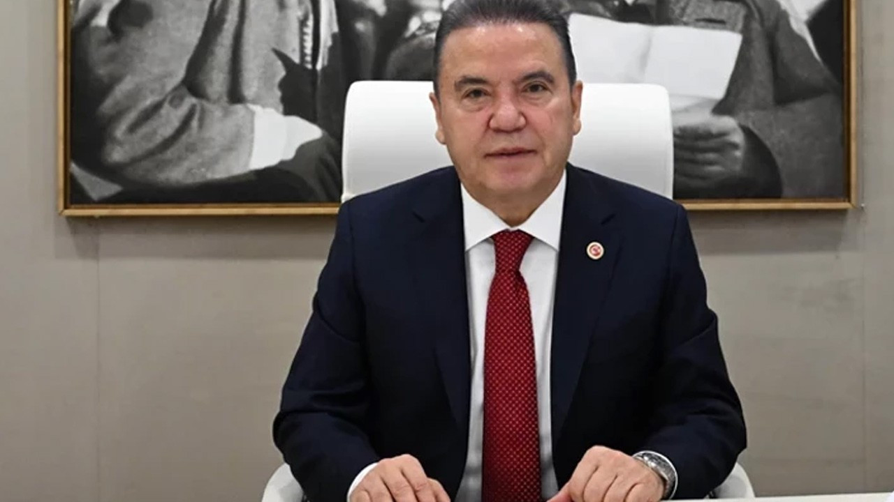 Antalya'da belediye şirketi üzerinden zimmet iddiası: Muhittin Böcek hakkında tutuklama kararı